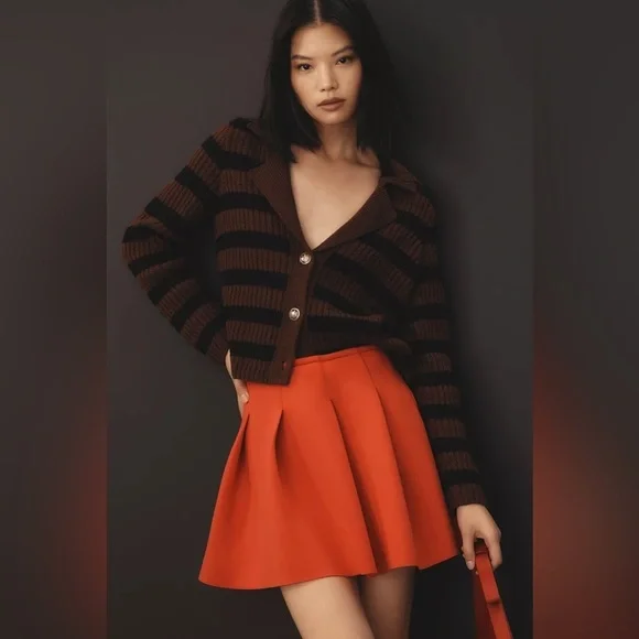 NWT Size S - Anthropologie Pleated Scuba Mini Skirt - Picture 2 of 11